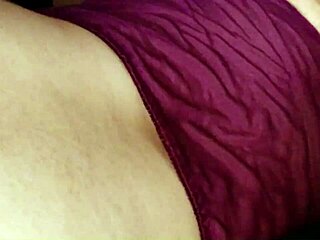 Redzillian begs to suck cock early morning
