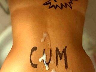 Latina's Bold Public Washroom Scene