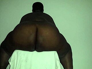 My fat ass just can’t stop shaking for you