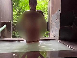Acrobatic fuck at hot spring