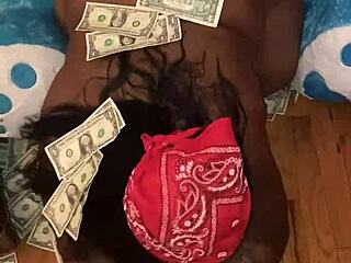 shabrim shaking ebony ass for 10 million views