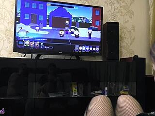 gamer girl's homemade intense peaks