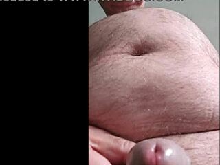 I watched Agarabas strip in 4k peeping