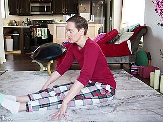 Yoga lesson turns into fierce pussy pounding.