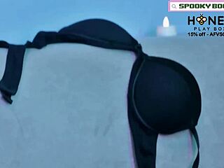 Drakken's Slave Shego Tests New Teasing Toy