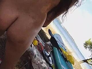 daring beach fuck with two wild eggs