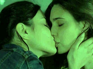Lesbian kissing triggers raw wet orgasm