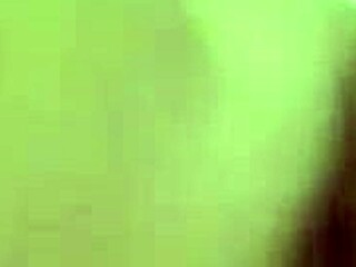 Vietnamese Wife’s Alluring Pussy And Facial