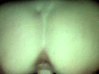 What’s hiding in this amateur reverse cowgirl ride?