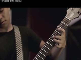 Two Guys Fail But End Up Pounding Hard