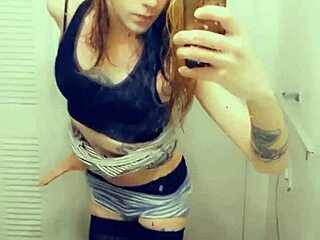 Slutty tranny in short skirt