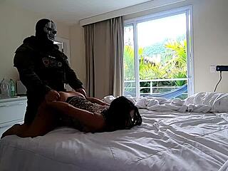 Military Ghost Seduces Young Heart