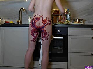 BIG CURVES HOMEMADE TWIST