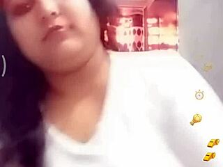 What's up with Sona Bhabhi's nipple tease?