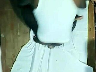 Tamil Aunty Hard Doggystyle