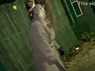cracky’s daring pussy surprise outdoors