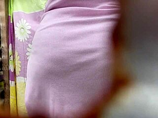 amateur cam catches big butt at beach cabin