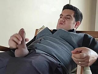 Dare to Watch This Gay Masturbation Big Cock Display?