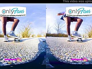 VR 3D foot girl crushes in nylons