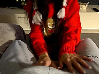 Santa Gifts Fan Wet Squirting Pussy in Garage