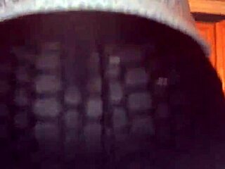 Big-chested wife shakes her booty