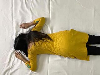 Hardcore Hindi audio pussy fucking