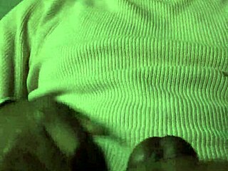 My handjob treat for her with banana