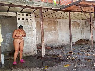My Stepmom Catches Me Watching Her Shower Outdoors. Latina Gapes in Homemade Deepthroat Clip!