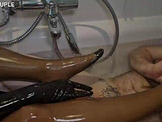Ugh, Miss Anna's messy bath got me goin...