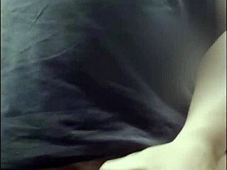 Filipina beauty offers steamy video sex chat on WhatsApp for 2025