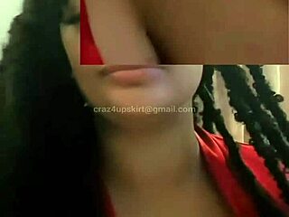Wow, incredible nipple flashing caught live during this broadcast event