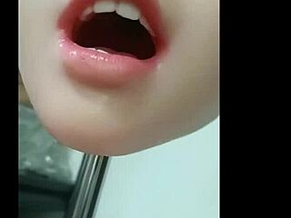 Sex Doll With Movable Jaw Gets Fucked