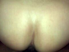 Amateur Displays Perfect Big Ass In Solo