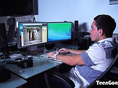 jane jantzen gets hardcore smashed and facial in garage 😍