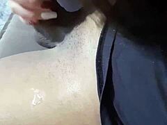 Fodendo o cuzão e gozando dentro do rabo