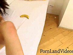 Sexy Teen Girl with Shaved Pussy Gets Anal Assfucking