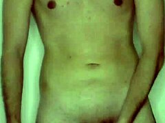 想看我自慰和射精吗？