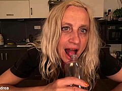 试玩独特新玩具自慰高潮