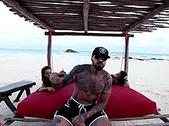 my wife found those whatsapp messages on my phone