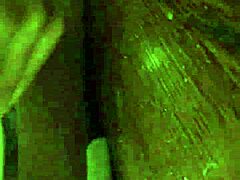 舔脏脚丫超爽恋足场景