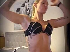 人妻大黑屌绿老公内射吃精