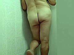 zea812 shares update on crossdressing with barefoot and ass play