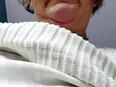 Watch That Hairy Pussy Pissing! So Provocative!