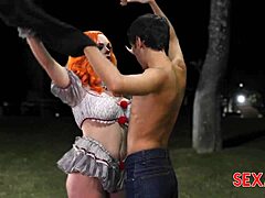 oh my god can you believe this halloween special with sexy and scary emily thorne getting wild!