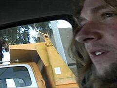 菲丝·德卢卡斯激情骑怪物大屌粗暴秃逼