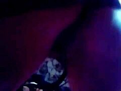 Me Deja Muy Caliente Y Me Masturbo Con Pepino