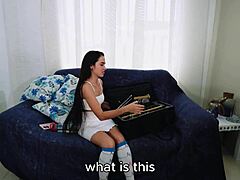 an admirer gifts me a machine that leads to intense solo play and squirting - linzilyn