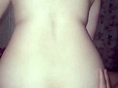 quien nos acompaña a cabinas para un grupo swinger con prostitutas mexicanas