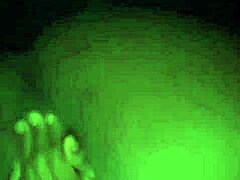 嘿瘦弱贫民窟骚表妹，卧室猛操你屁股抖甩内射？先户外丁字裤跳舞？