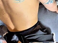 Pareja Chilena Amateur Tarde De Limpieza Y Sexo Anal Con Wet Pussy Fingering Doggystyle!